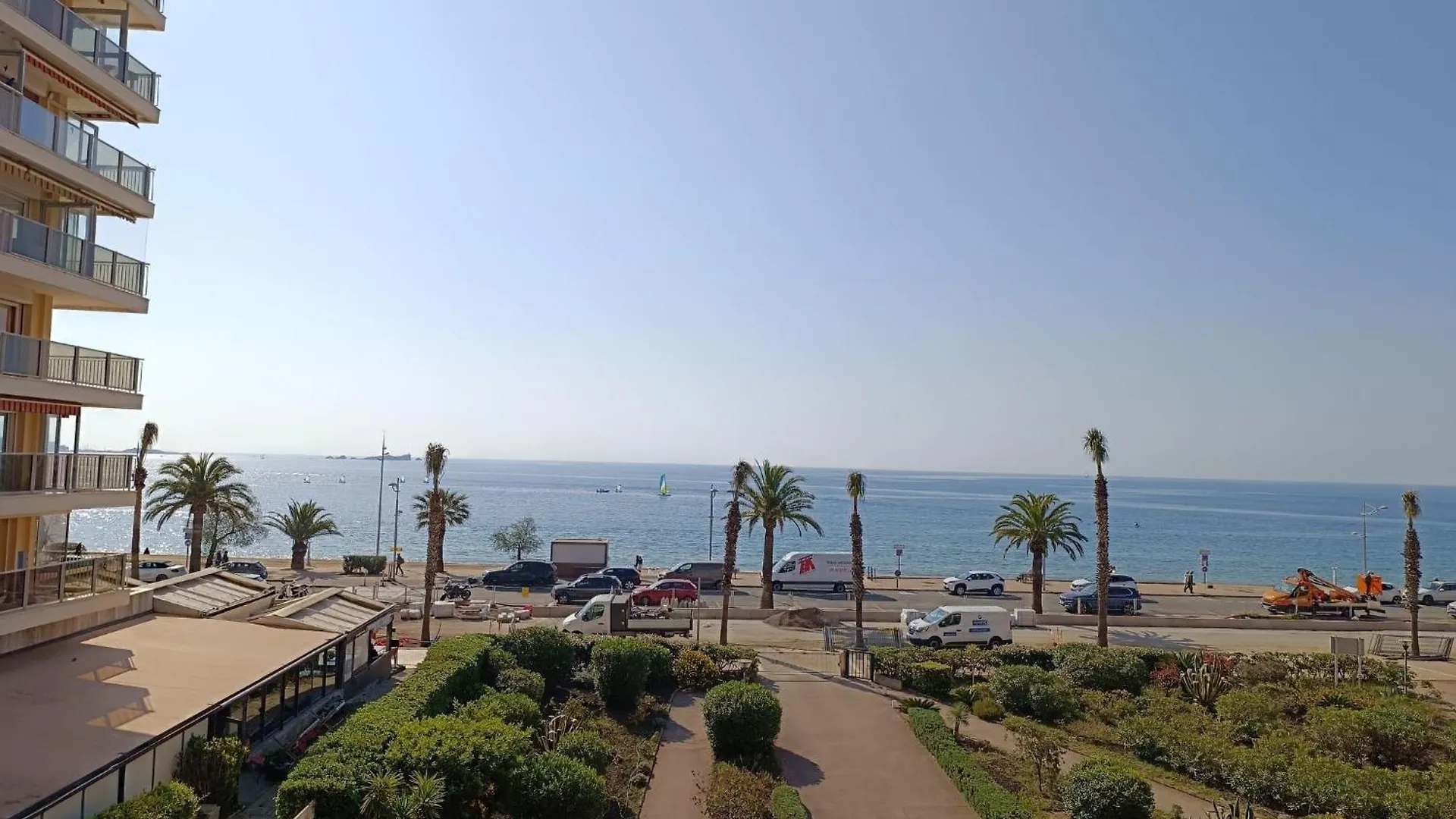 Apartment Le Mediterranee-4 By Interhome Fréjus