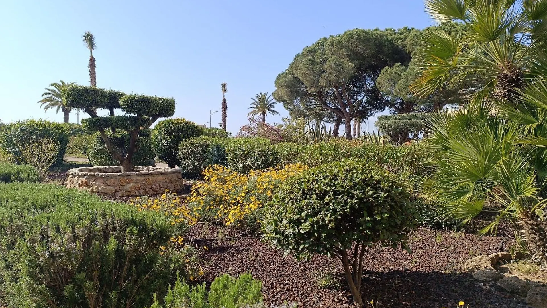 Apartment Le Mediterranee-4 By Interhome Frejus